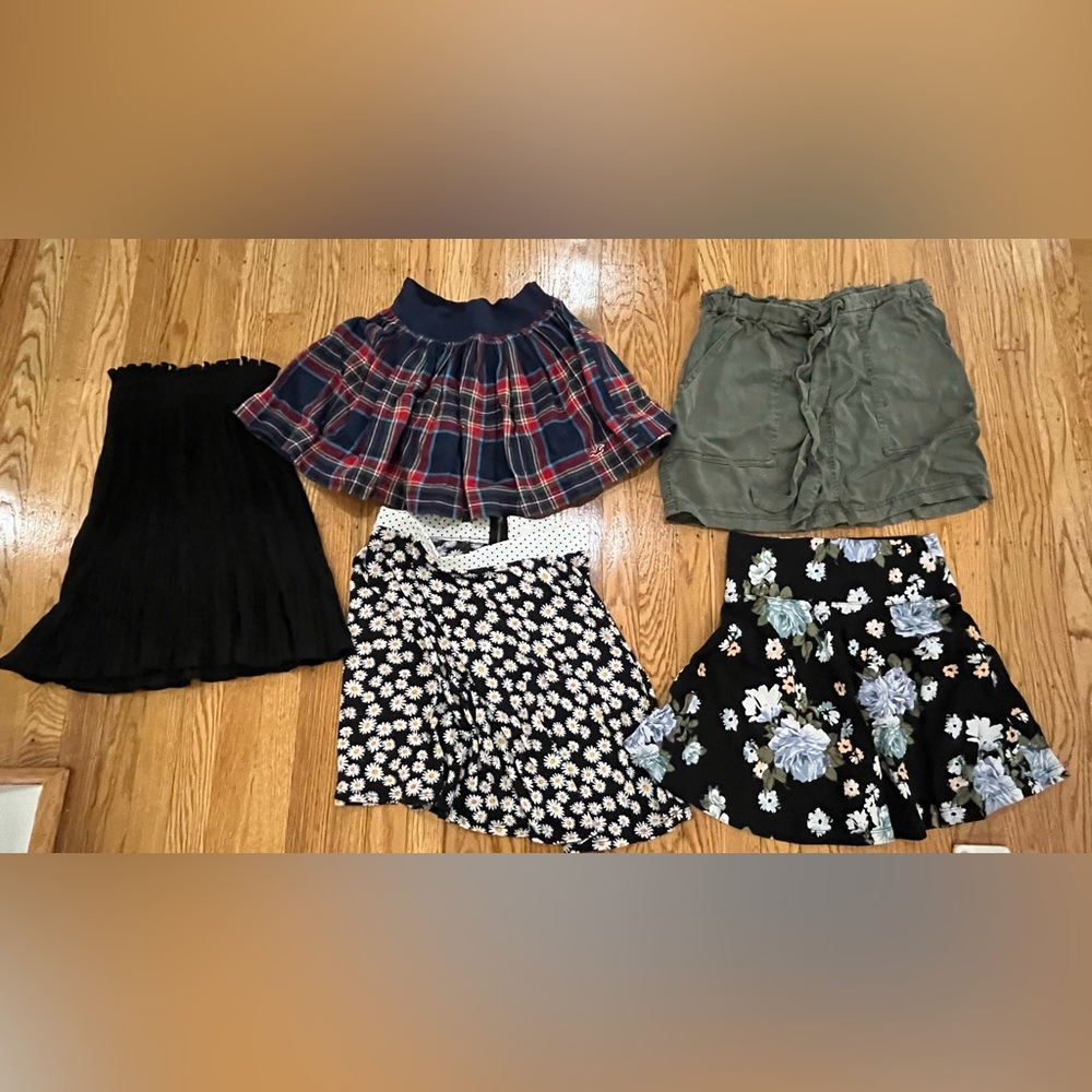 BUNDLE SKIRTS
